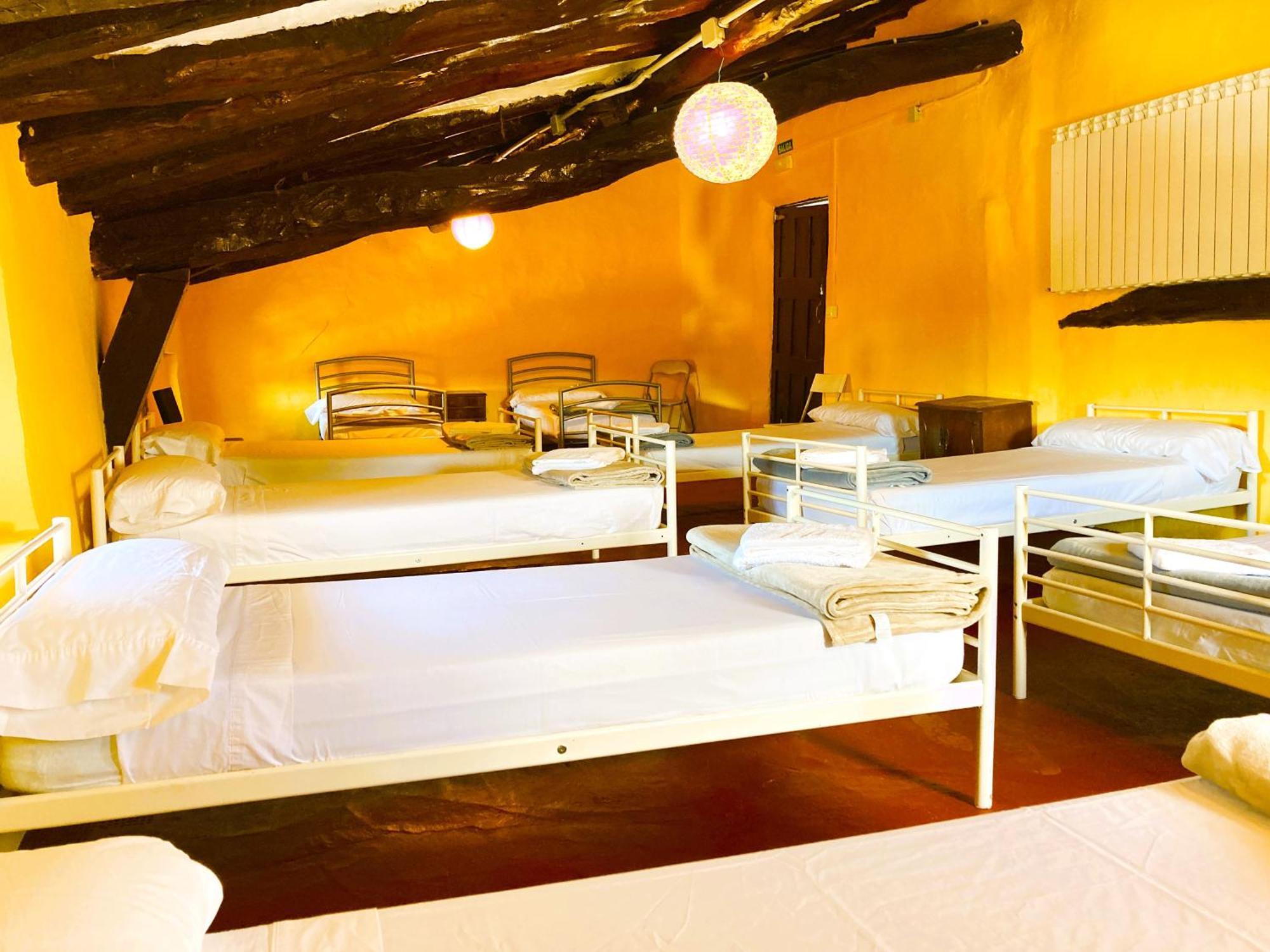 La Casa Magica Hostel Villatuerta Ngoại thất bức ảnh