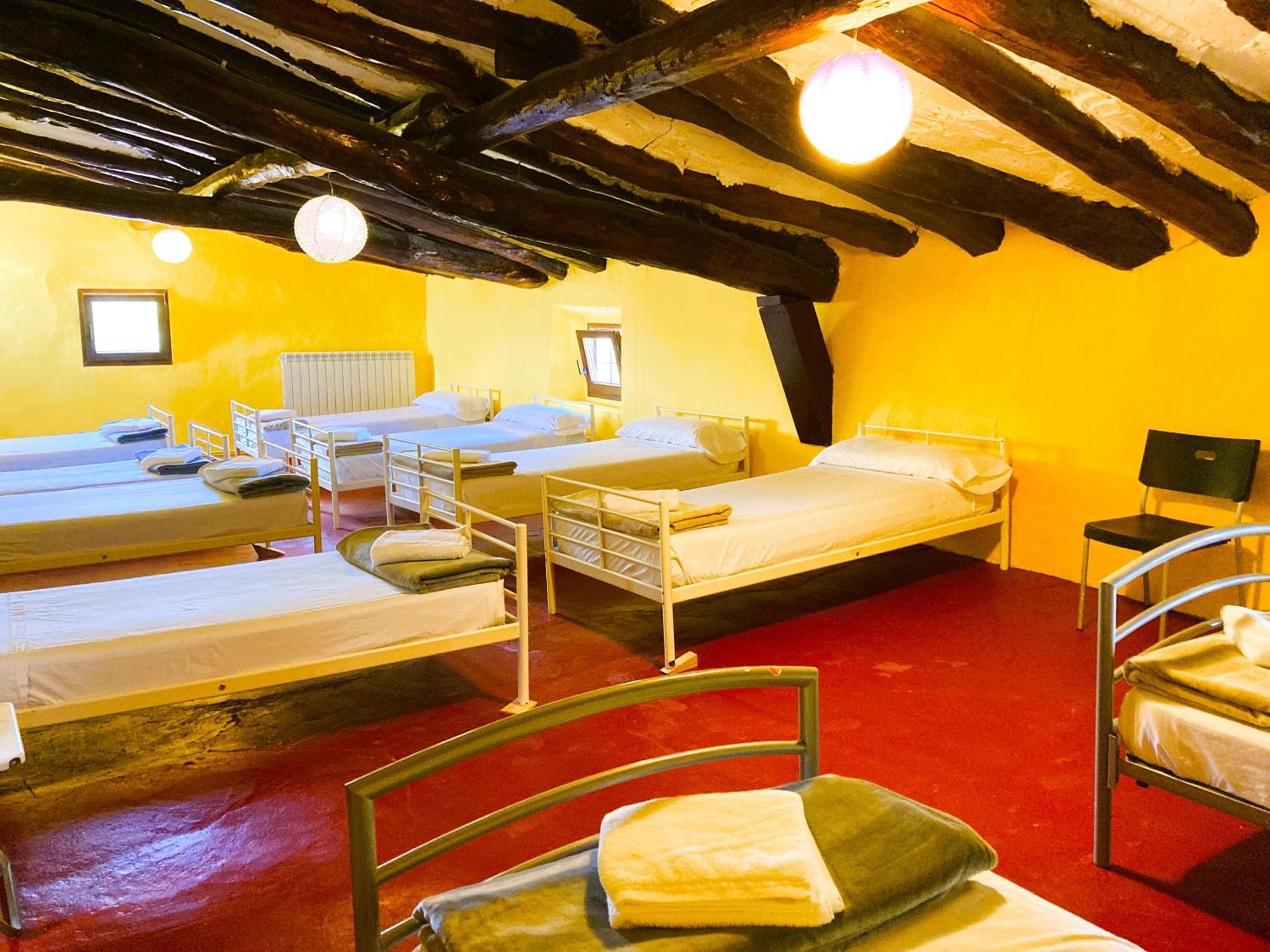 La Casa Magica Hostel Villatuerta Ngoại thất bức ảnh