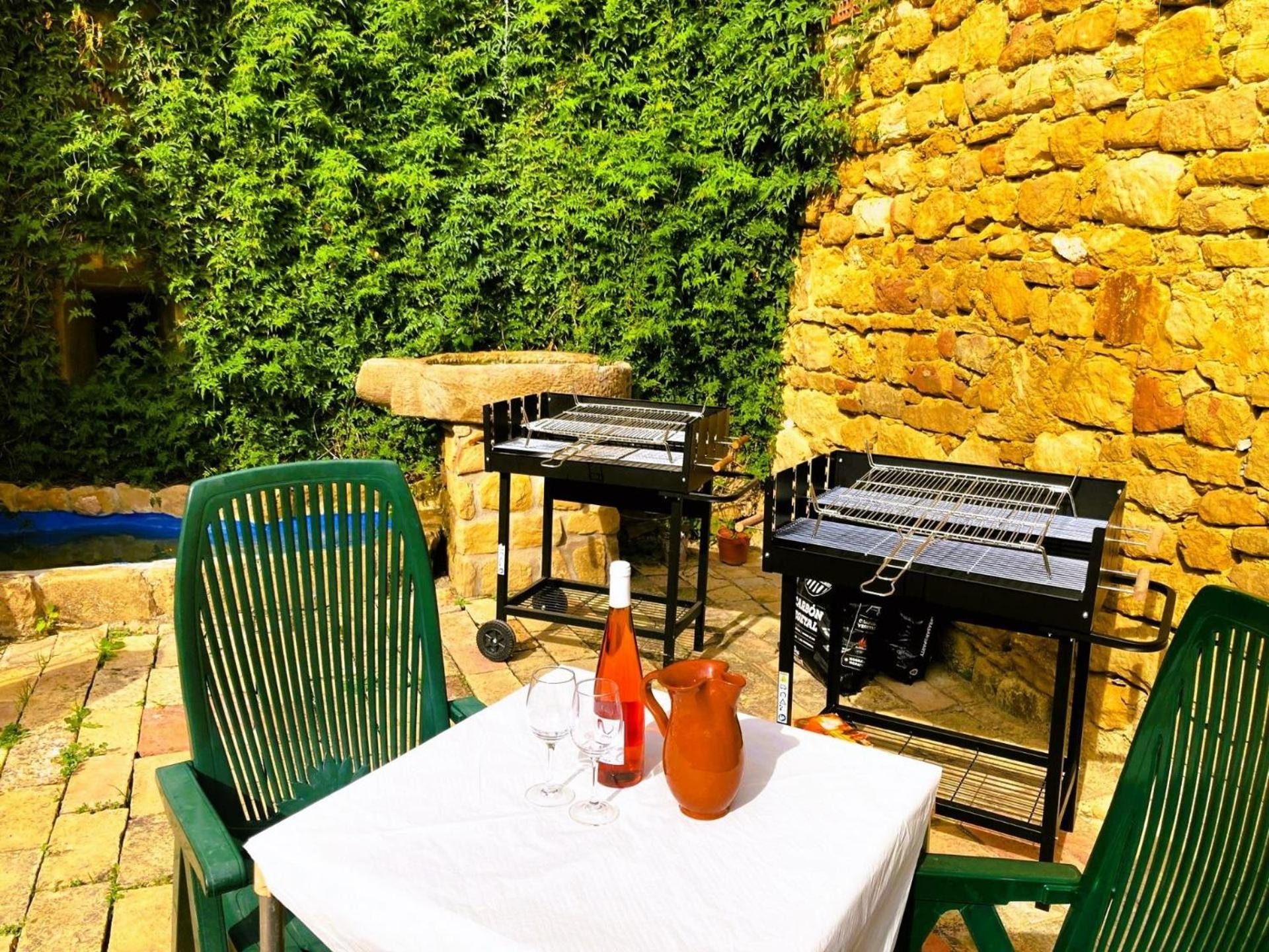 La Casa Magica Hostel Villatuerta Ngoại thất bức ảnh